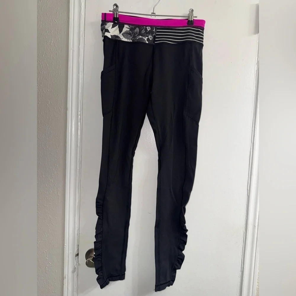 Lululemon Speed Tight *Brushed Interlock Black / Quilt Winter 13-28 size 6